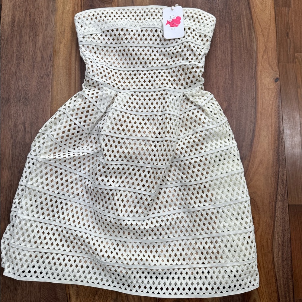 White strapless dress